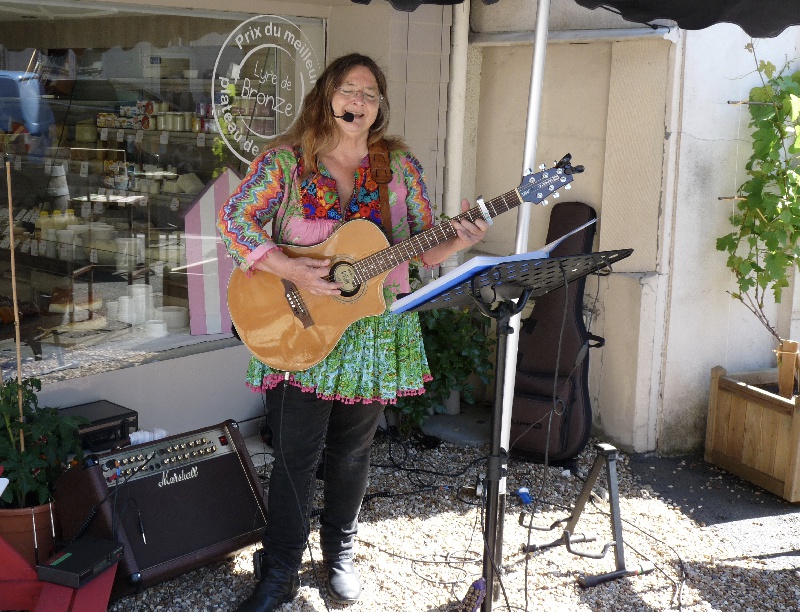 Jacky Schofield : Chanteuse Classique Pop-Rock Folk Normandie - Calvados (14)