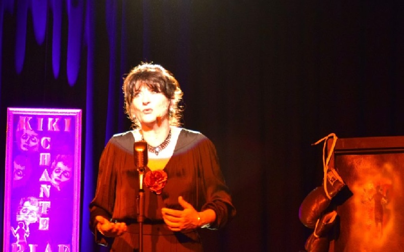 Kiki Chante : Chanteuse Chanson française Musique de rue Sculptures ballons Midi-Pyrénées - Aveyron (12)