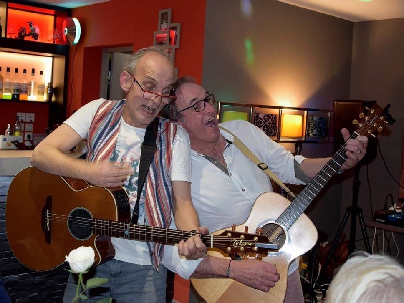 Les Pères Peinards : Duo Pop-rock Folk Chanson française 2 guitares acoustiques  Rhône-Alpes - Isère (38)