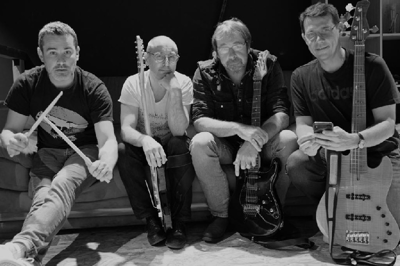 Zi Incredible Noix d'Cajouze : Groupe Pop-rock Rock Chanson française Auvergne - Cantal (15)