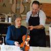 Atelier Michon : Elsa Vidon, luthière à Crest, dans la Drôme