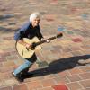 Conçue par le Maître artisan Luthier Joël Laplane en 1981, cette guitare exceptionnelles à  12 cordes sympathiques vient, après 30 années de 'vagabondage artistique' à  travers la France, la Belgique, l'Espagne,la suisse... auprès de jeunes et moins jeunes, de clochards et de ministres...,d'être restaurée avec le soutien des assurances ABG.Cette guitare sera régulièrement 'confisquée' pour faire partie des expositions nationales et internationales dans le cadre de l'artisanat d'art. Voici ci dessous sa présentation officielle.

Guitare Joël Laplane N° 31 année 1981

◊  Nom : Guitare de concert et d'accompagnement du chant
◊  Bois : àpicéa, palissandre de Rio, ébène
◊ Techniques :Lutherie traditionnelle, vernis cristal acrylique fin,            mécaniques plaqué or
◊ Description:C'est une guitare réalisée en 1981 pour le chanteur       Jean-Jacques BOITARD. Au cours de nombreuses tournées l'état de la guitare s'est dégradé pour finir par un incident qui m'a obligé à  changer la table d'harmonie.                                      L'instrument est ici entièrement restauré avec un nouveau vernis et de nouvelles mécaniques d'accordage. Les cordes sont métalliques en acier et bronze. Il y a les 6 cordes principales et en plus 12 cordes accordées par demi-ton et qui résonnent par sympathie avec la vibration des cordes principales, apportant des harmoniques supplémentaires favorables à  l'accompagnement du chant.
