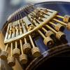 Mécaniques Portugaise pour l'accordage des 12 cordes sympathique Guitare créée pour Jean-Jacques Boitard par Joël Laplane Maître Luthier à  Marseille (Successeur de Carbonnel  et dont la succession et assurée, dans le respect des règles de l'art et de la tradition par Yoan Charbonnier