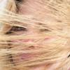 Mirthe : Mirthe dans le vent