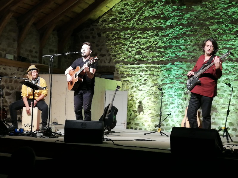 Photo concert Grange de Clavière Saint-Agrève Callune