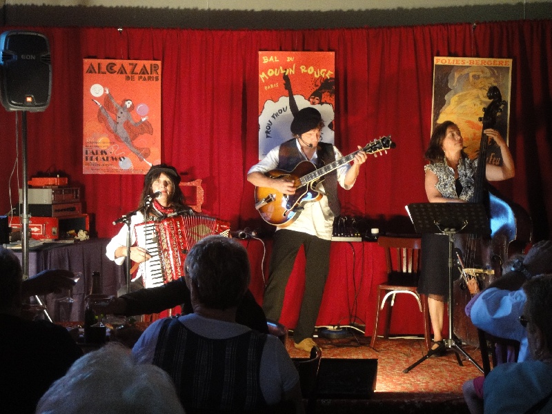 Photo concert prieuré des chartreux Molsheim Les 3 Dénicheurs