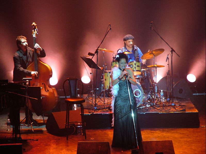 Photo concert Ben TOURY -- Dawn Tyler Watson Saint-Gilles-Croix-de-Vie Saint Jazz sur Vie
